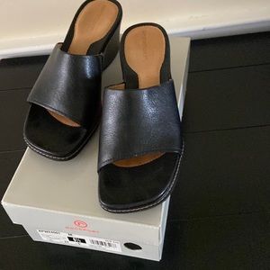 Rockport Sandals leather brown size 6.5